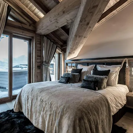 Chalet Rustic Charm Modern Comfort Solden